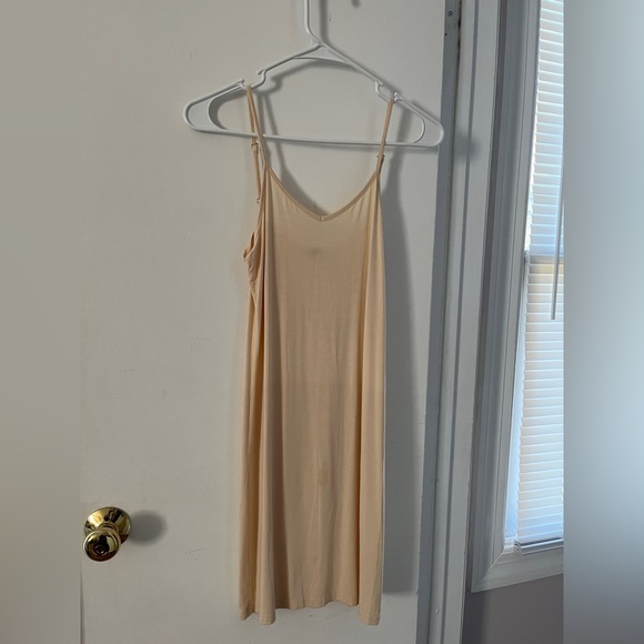 Amazon Light Summer dress - Picture 6 of 6